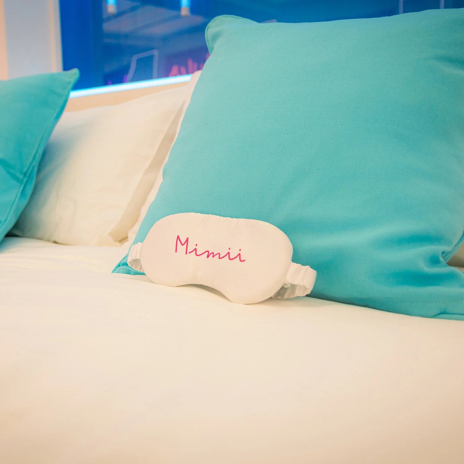 Official Love Island Eye Mask - Personalised - Image 3